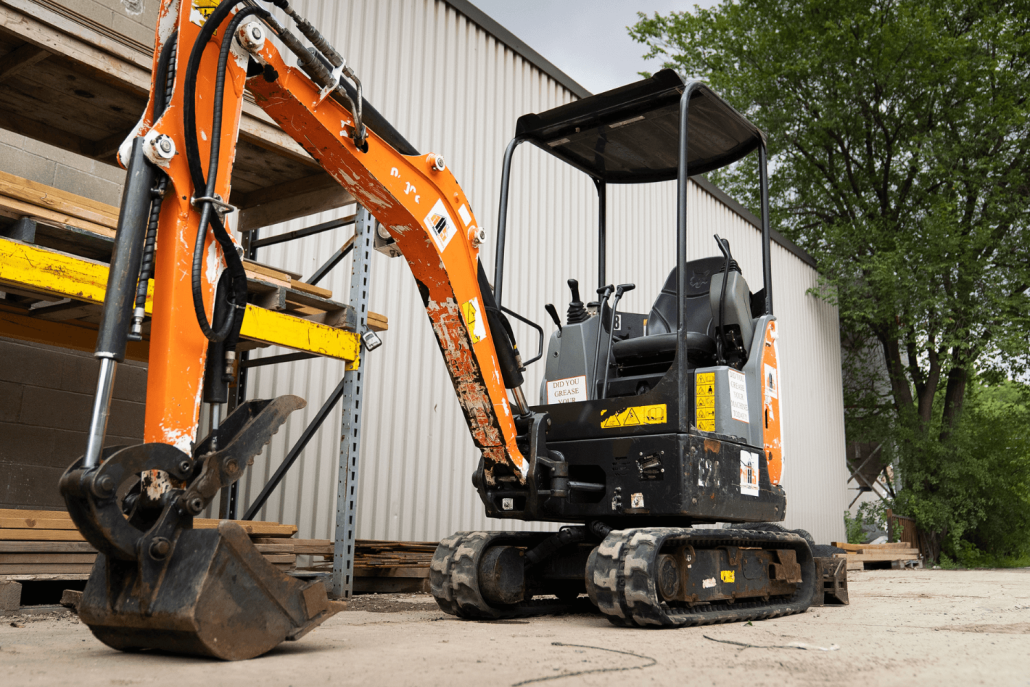 rent bobcat excavator today