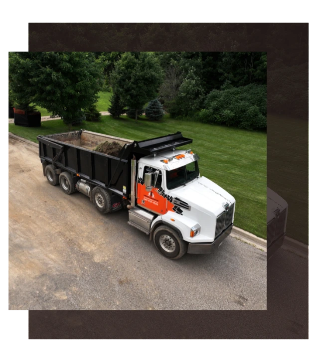 rent tri axle dump truck toronto